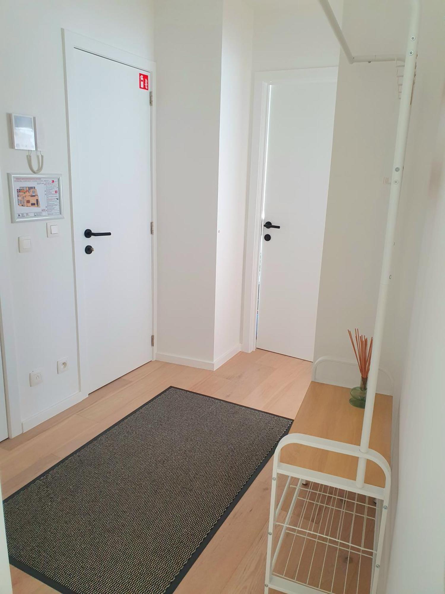 Skaai Five - Newly Renovated 2 Bedrooms Apartment Oostende Exteriör bild